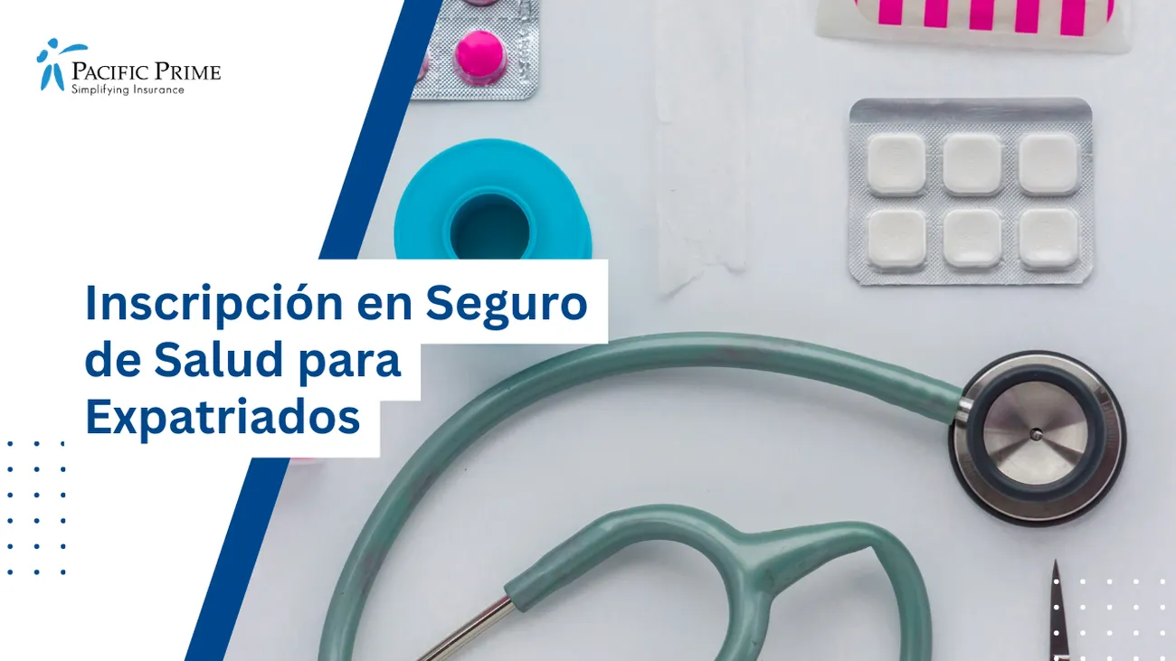 Image of Pharmacy Items: Stethoscope, Aspirin, Medicine, Band-aid with text overlay of "Inscripción en Seguro de Salud para Expatriados"